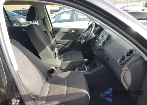 2013 Volkswagen Tiguan S z USA, uszkodzony, nr VIN WVGAV7AX8DW530192